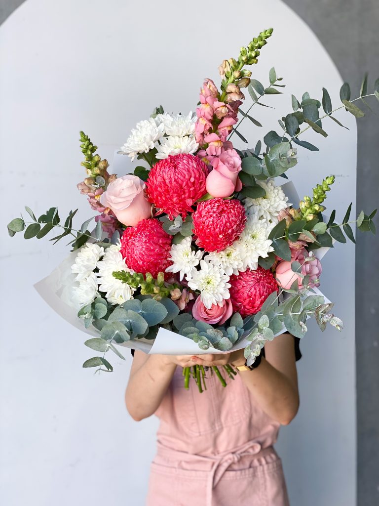 Posy arrangement | Featured Image for the Posy Delivery Brisbane Location page for Poco Posy.