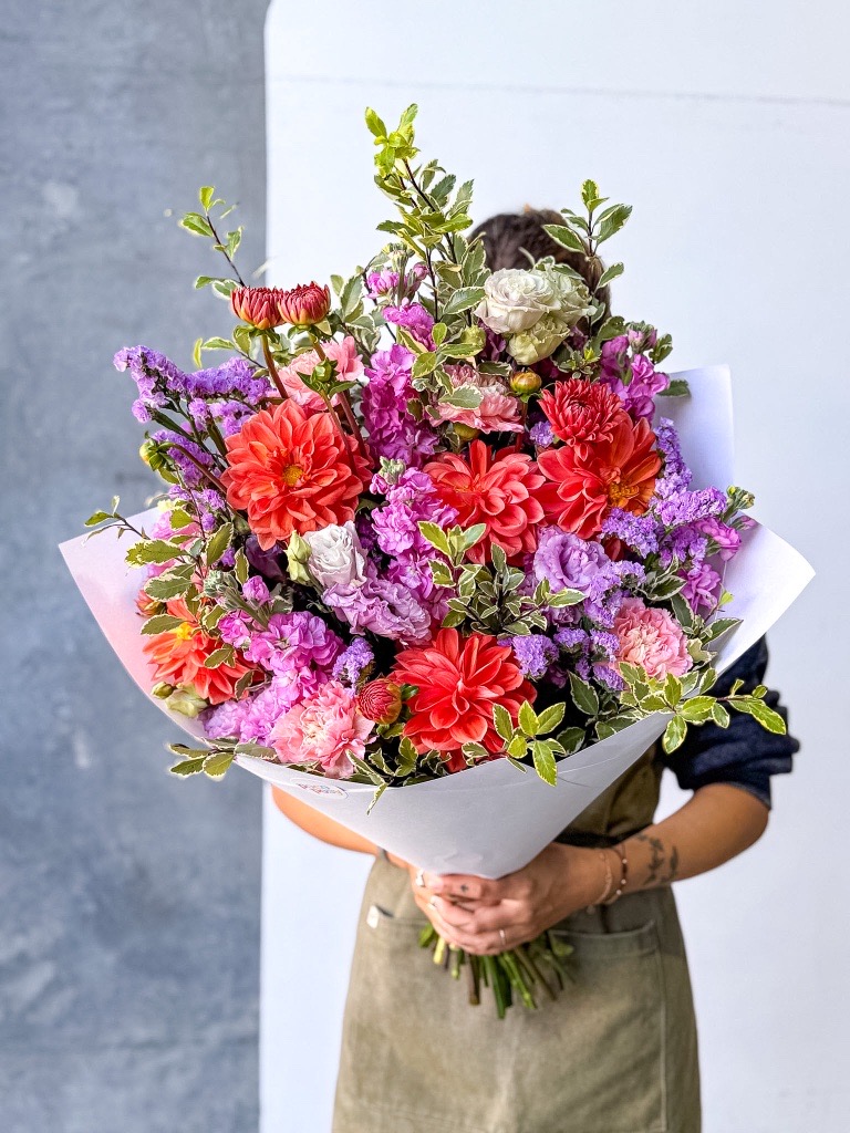 Cottage Core Posy - Image 2